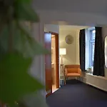 Atlanta 4*