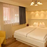 Ξενοδοχείο Atlanta 4*